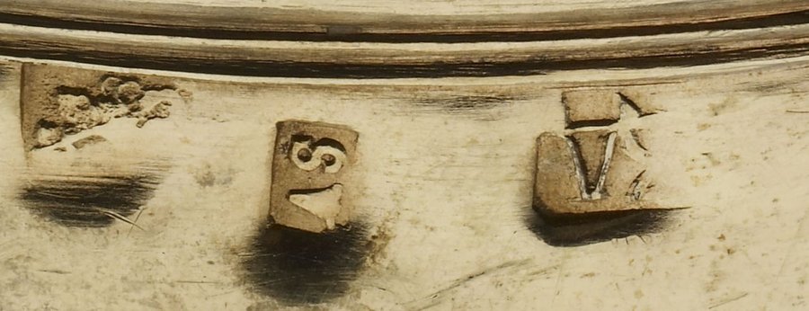 Photograph: Russian hallmarks at 84 zolotniks fineness on a silver-gilt cup